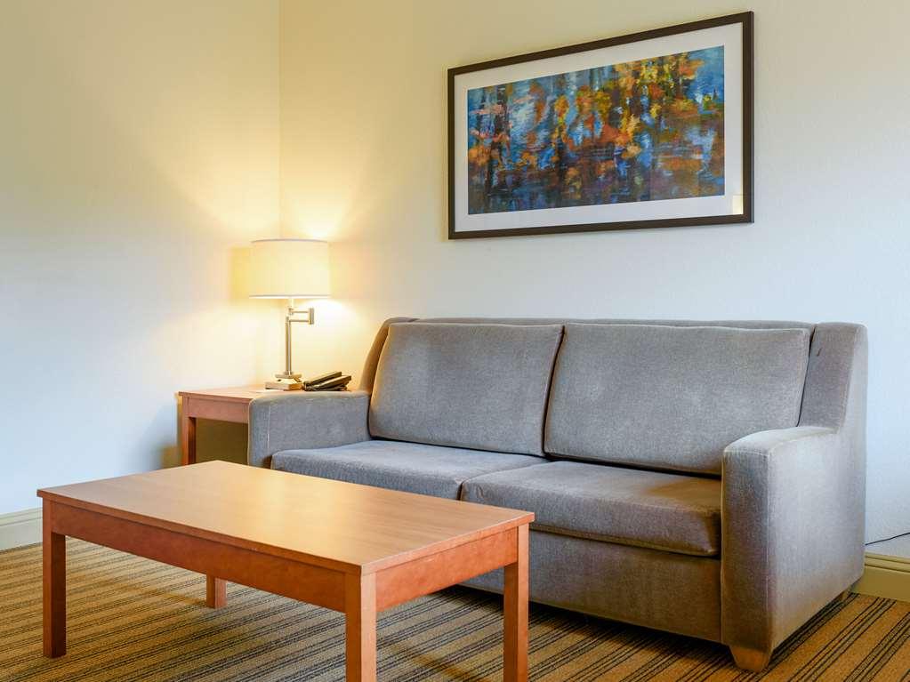 Comfort Suites Baton Rouge South I-10 Inniswold Quarto foto