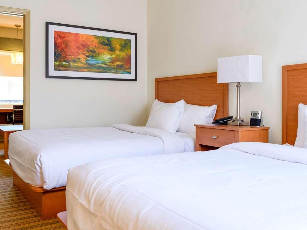 Comfort Suites Baton Rouge South I-10 Inniswold Quarto foto