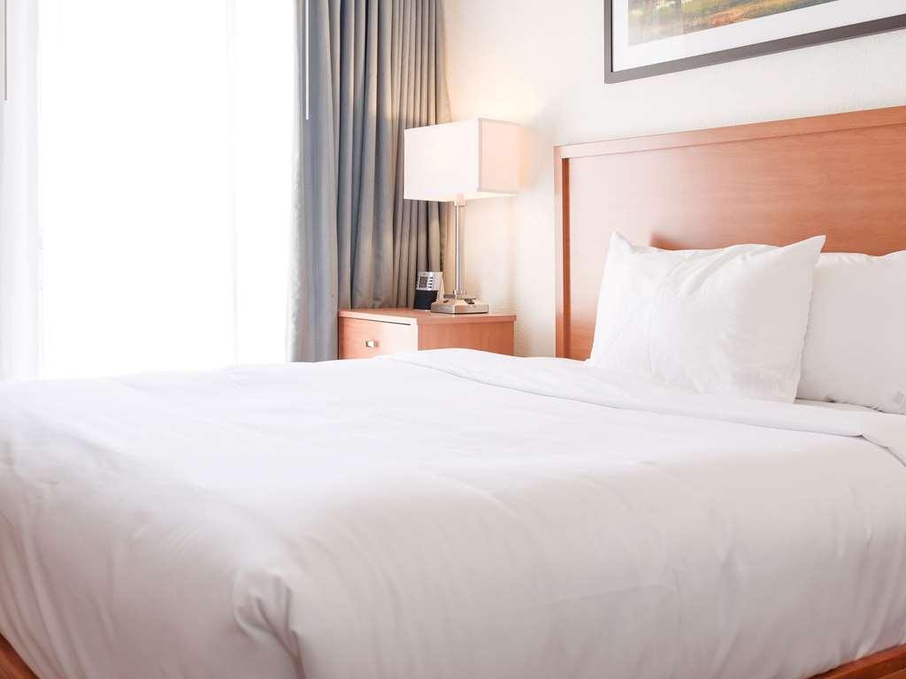 Comfort Suites Baton Rouge South I-10 Inniswold Quarto foto
